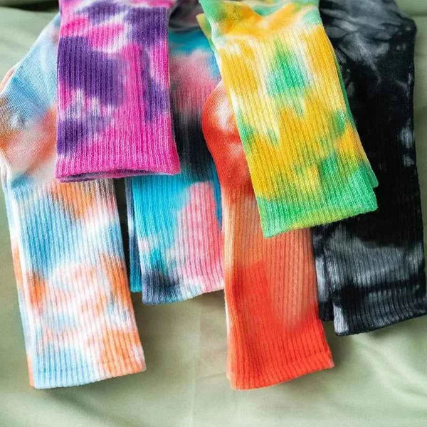 Tie-Dye High-Top Socks for Women and Men - Cotton Basketball and Skateboard Socks
