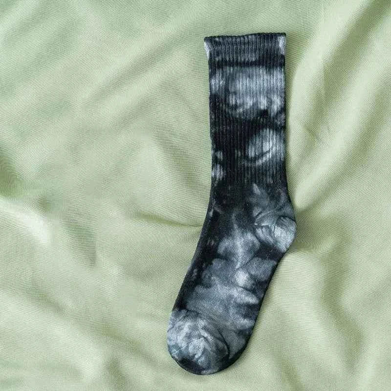 Tie-Dye High-Top Socks for Women and Men - Cotton Basketball and Skateboard Socks